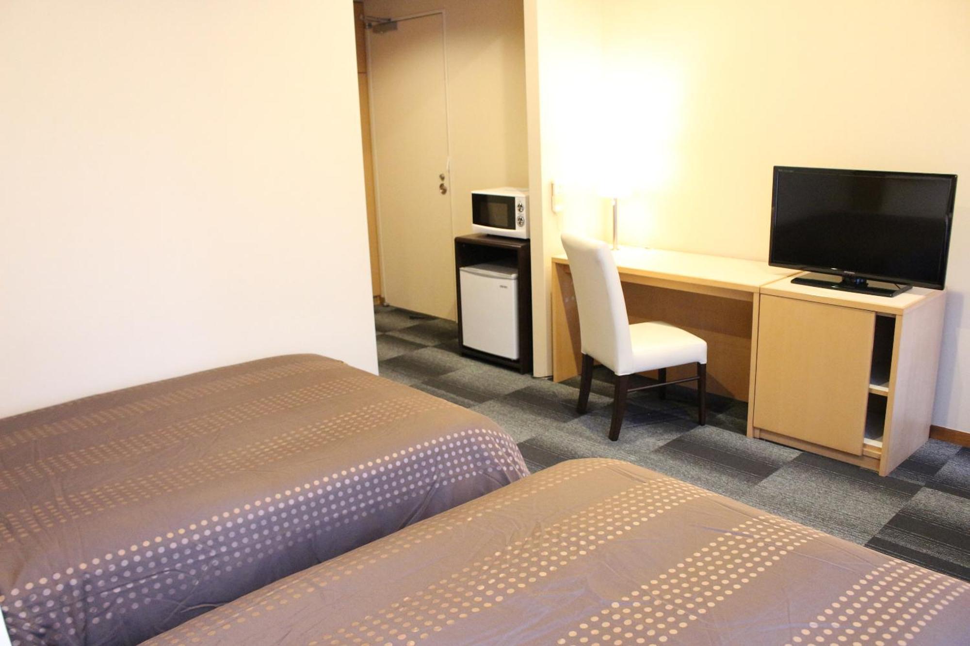 Hotel Livemax Budget Chiba Mihama Екстер'єр фото